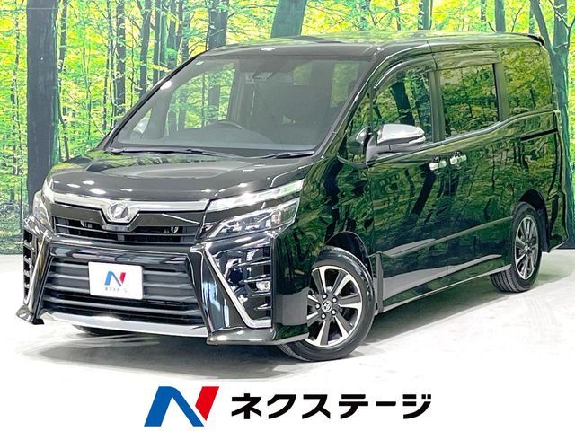 TOYOTA / VOXY