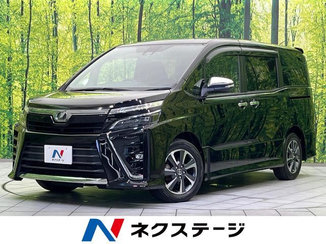 TOYOTA / VOXY