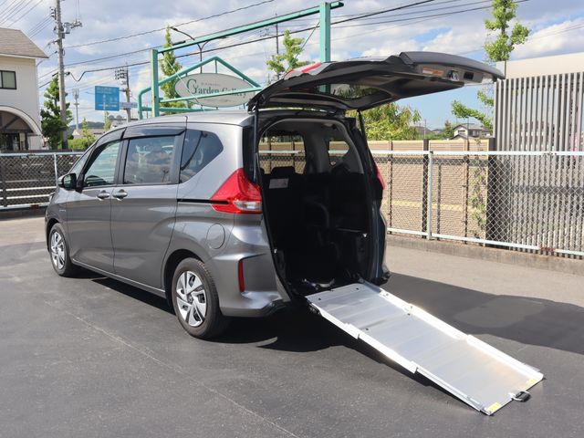 HONDA / FREED plus HYBRID