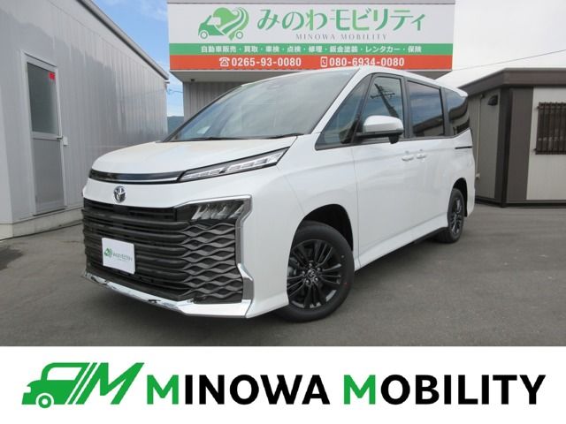 TOYOTA / VOXY 4WD