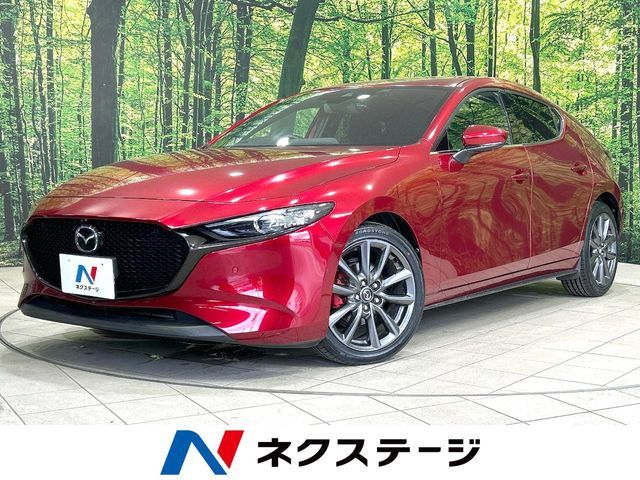 Japanese used car Ref# 1597498 MAZDA / MAZDA3 FASTBACK