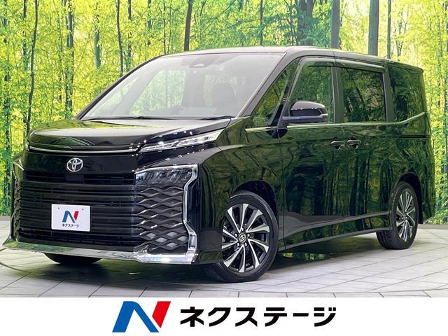 TOYOTA / VOXY