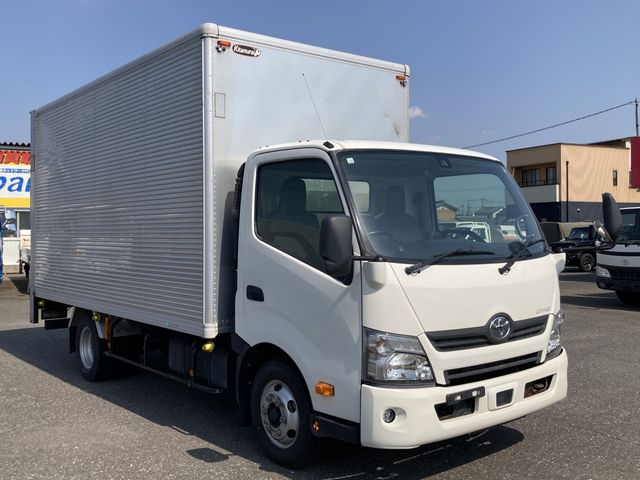 TOYOTA / DYNA