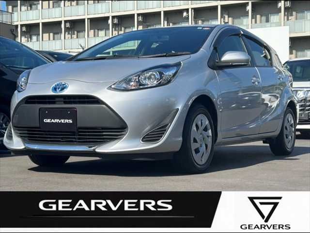 Japanese used car Ref# 1597581 TOYOTA / AQUA