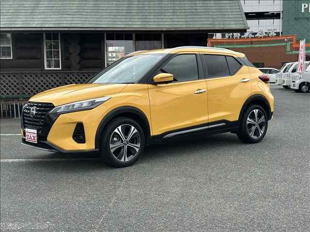 NISSAN / KICKS