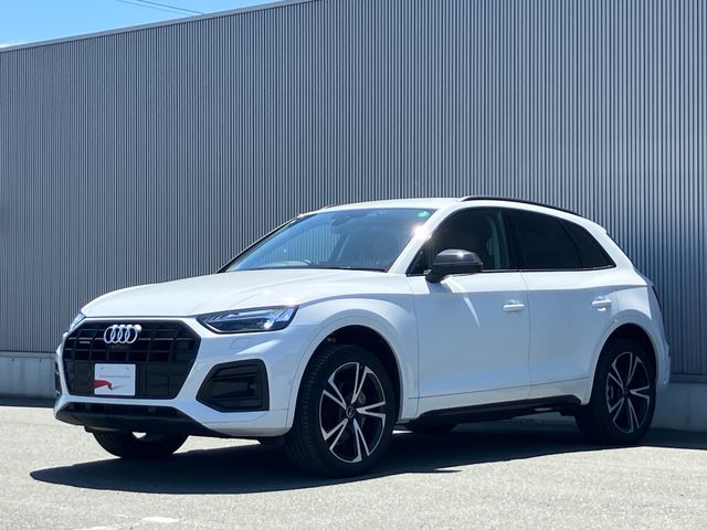 AUDI / AUDI Q5