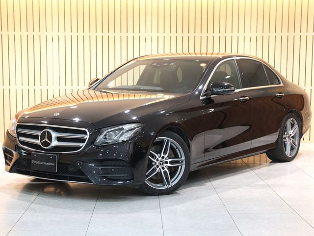 MERCEDES BENZ / MERCEDES BENZ E class sedan