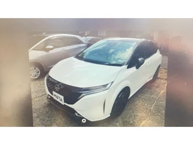 NISSAN / AURA