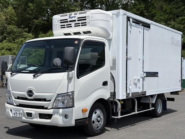 Japanese used car Ref# 1597694 HINO / DUTRO