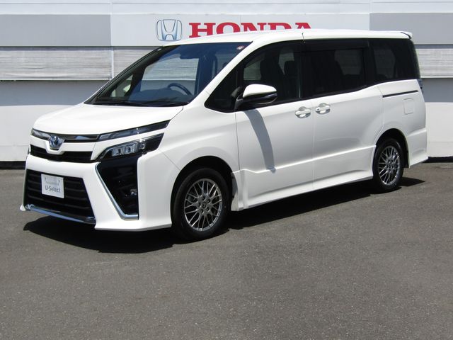 Japanese used car Ref# 1597750 TOYOTA / VOXY HYBRID