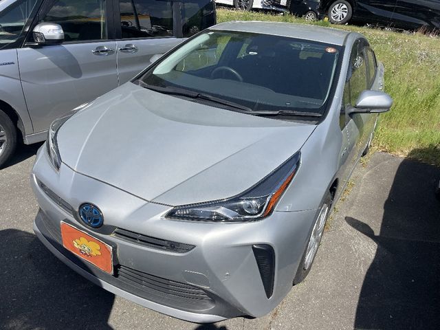 Japanese used car Ref# 1597841 TOYOTA / PRIUS