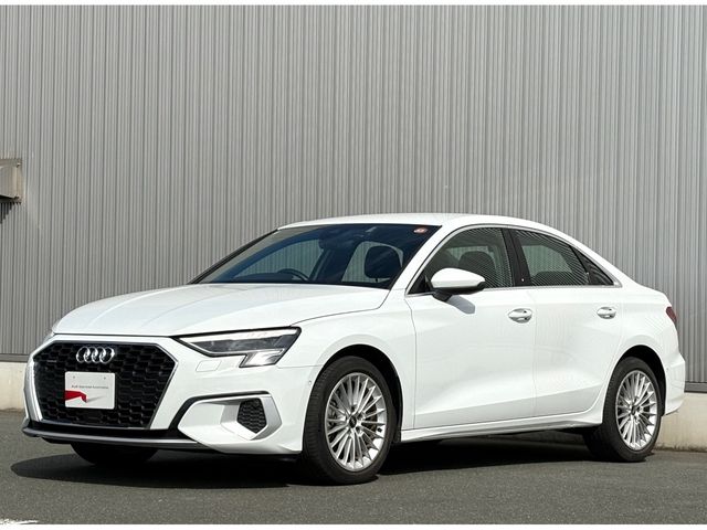 AUDI / AUDI A3 Sedan