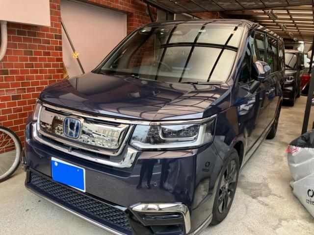 HONDA / ステップワゴンスパーダＨＶ