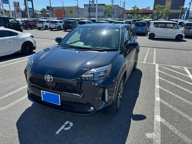 TOYOTA / YARIS CROSS