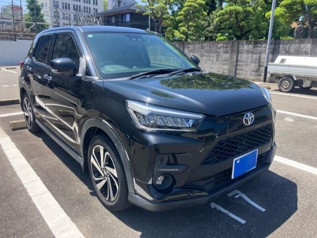 TOYOTA / RAIZE