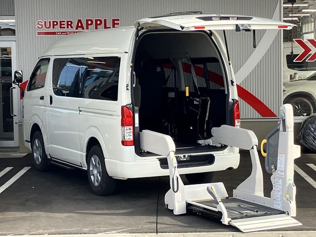 Japanese used car Ref# 1598647 TOYOTA / HIACE van 4WD