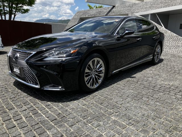 Japanese used car Ref# 1598956 TOYOTA / LEXUS LS500h 4WD