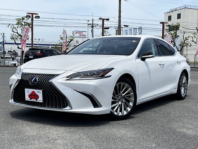 Japanese used car Ref# 1599117 TOYOTA / LEXUS ES300h