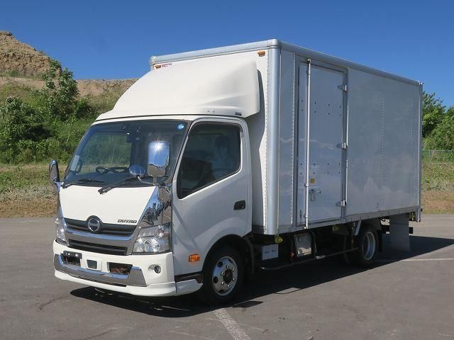 HINO / DUTRO