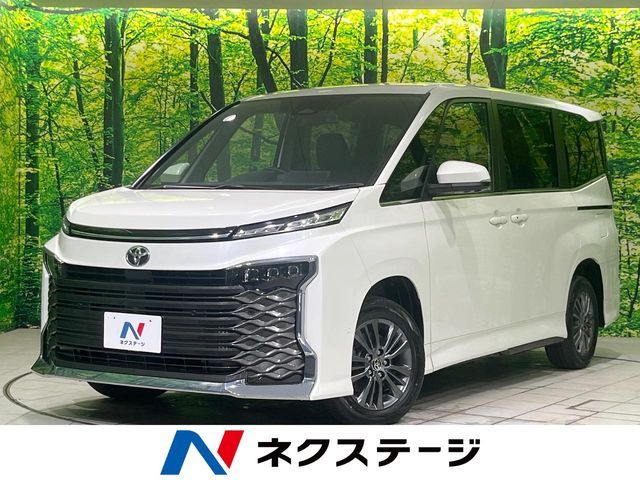 TOYOTA / VOXY 4WD
