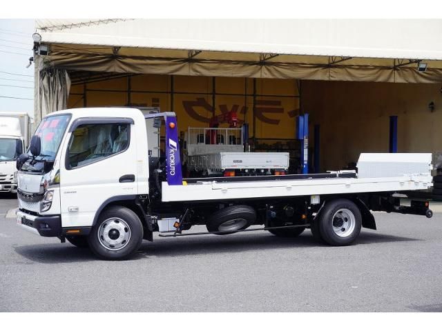 Japanese used car Ref# 1599331 MITSUBISHI / CANTER