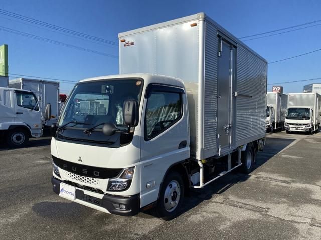 Japanese used car Ref# 1599410 MITSUBISHI / CANTER