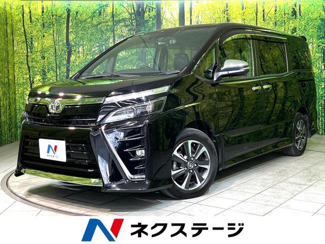 TOYOTA / VOXY