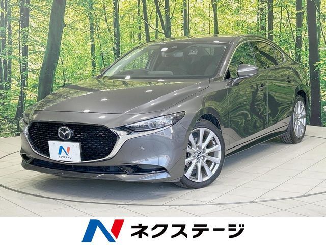 Japanese used car Ref# 1599607 MAZDA / MAZDA3 SEDAN