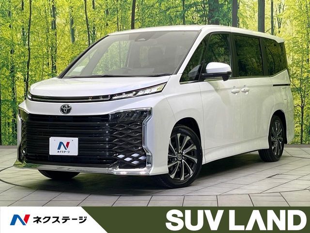 Japanese used car Ref# 1599714 TOYOTA / VOXY HYBRID