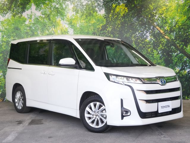 TOYOTA / NOAH HYBRID