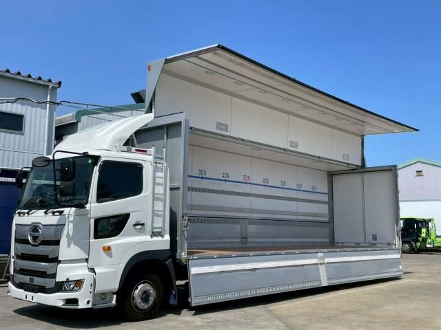 HINO / PROFIA
