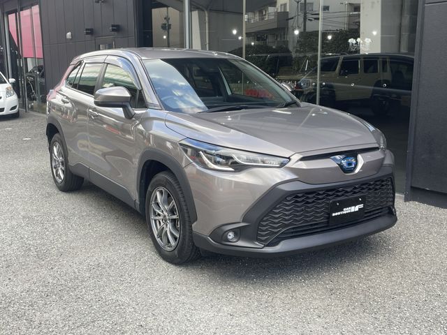 TOYOTA / COROLLA CROSS HYBRID