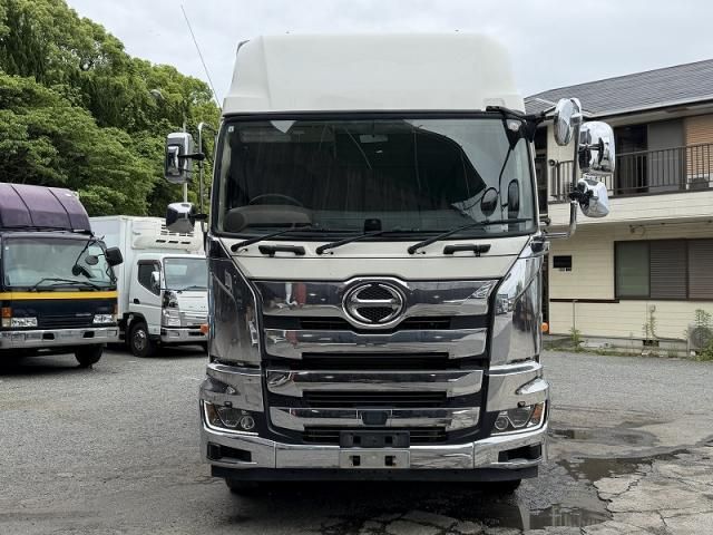 HINO / PROFIA