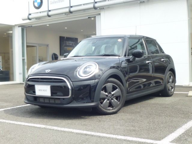 Japanese used car Ref# 1600377 BMW / MINI COOPER 5DOOR