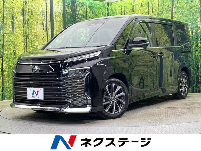 TOYOTA / VOXY