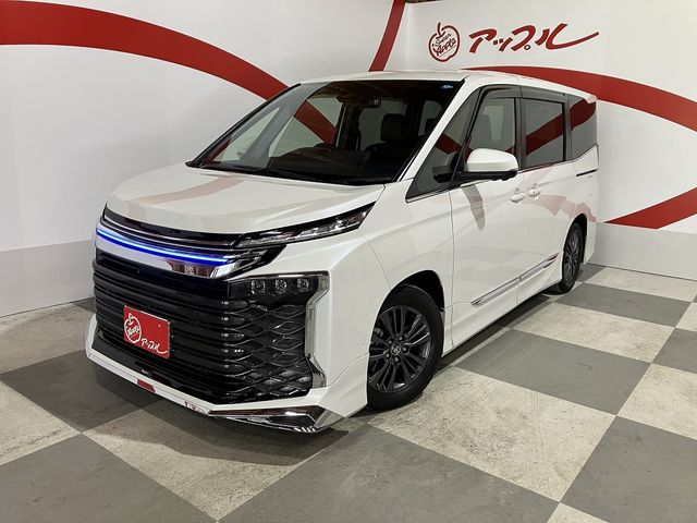 Japanese used car Ref# 1600553 TOYOTA / VOXY 4WD