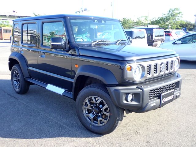 SUZUKI / JIMNY NOMADE