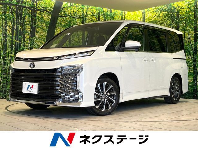 TOYOTA / VOXY