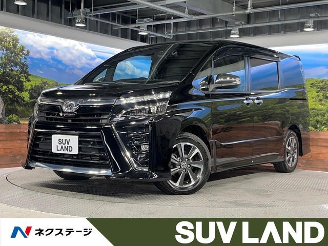 TOYOTA / VOXY