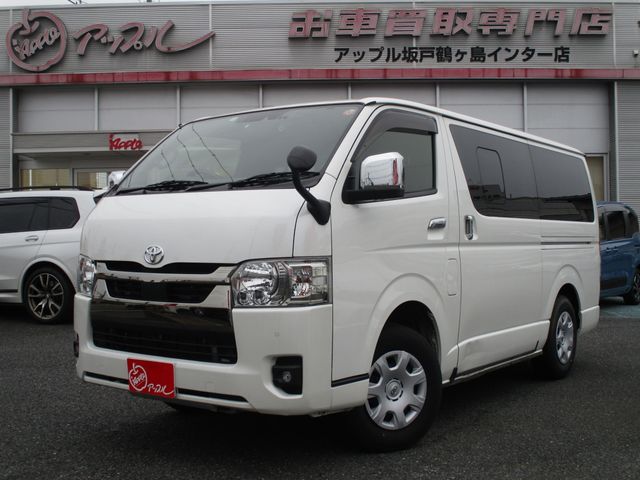 TOYOTA / HIACE van 4WD
