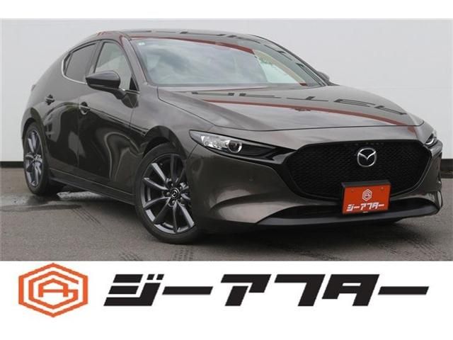 Japanese used car Ref# 1600893 MAZDA / MAZDA3 FASTBACK