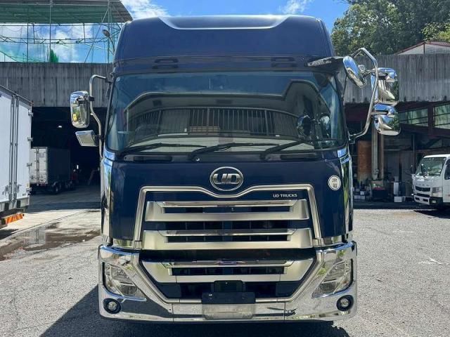 Japanese used car Ref# 1601293 NISSAN DIESEL / Quon