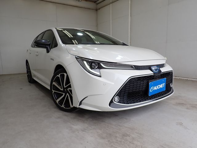 Japanese used car Ref# 1601385 TOYOTA / COROLLA TOURING HYBRID
