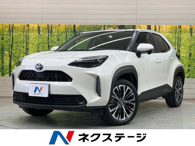 TOYOTA / YARIS CROSS HYBRID
