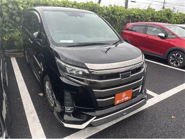 Japanese used car Ref# 1601517 TOYOTA / NOAH HYBRID