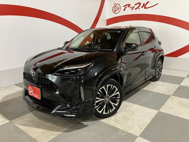 TOYOTA / YARIS CROSS HYBRID