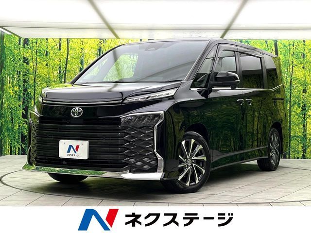 TOYOTA / VOXY