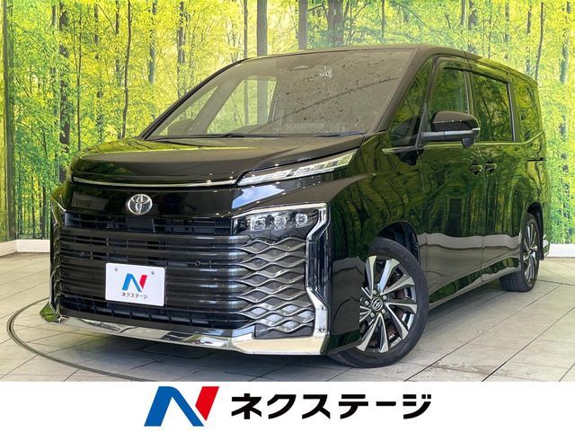 TOYOTA / VOXY