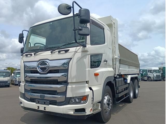 Japanese used car Ref# 1602305 HINO / PROFIA