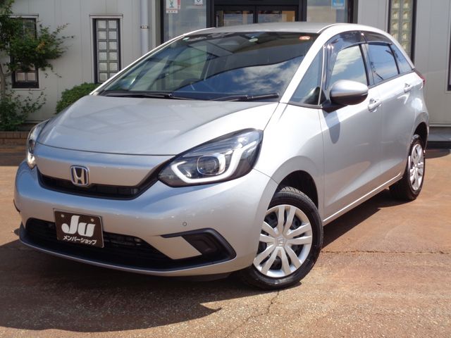 Japanese used car Ref# 1602434 HONDA / FIT e:HEV 4WD